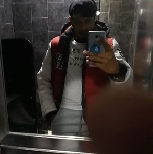 Meet your Posher, Marc